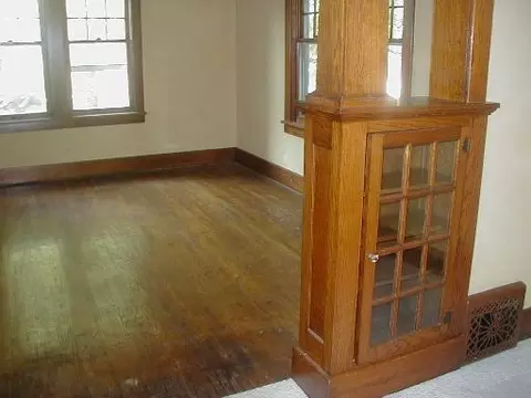 328 E Washington St, Ottawa, IL 61350 photo 5