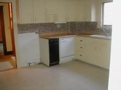 328 E Washington St, Ottawa, IL 61350 photo 2