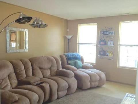1760 Nancy Ln, Aurora, IL 60504 photo 3