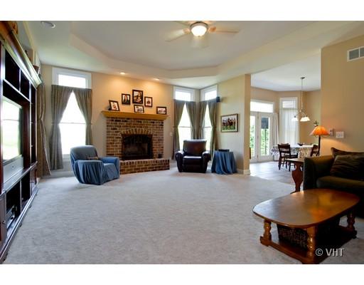 2276 Red Maple Ln, Aurora, IL 60502 photo 6