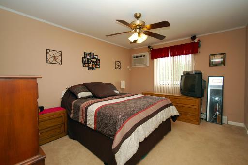 390 Echo Ln #1, Aurora, IL 60504 photo 7