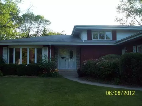 1026 Maple Rd, Flossmoor, IL 60422 photo 1