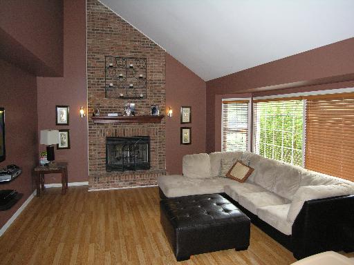 16055 Fairfield Dr, Plainfield, IL 60586 photo 4
