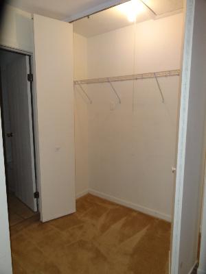 5880 Forest View Rd #e, Lisle, IL 60532 photo 11