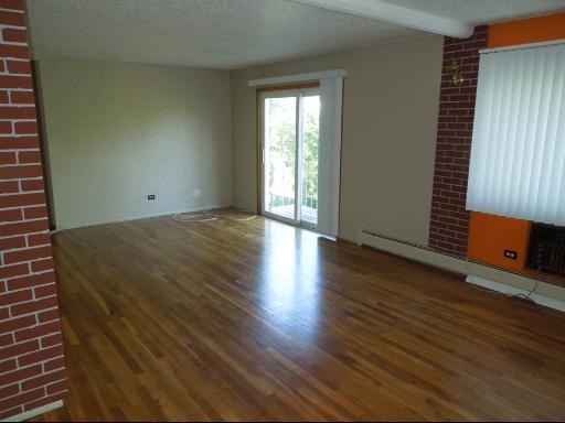 9205 Bumble Bee Dr #2D, Des Plaines, IL 60016 photo 5