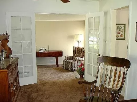 1209 Wayne Dr, Des Plaines, IL 60018 photo 4
