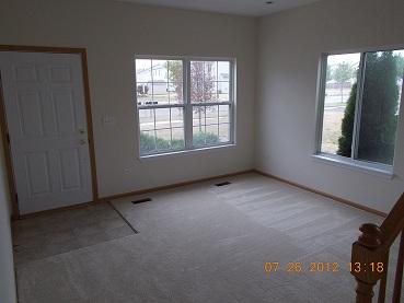 3211 Hoffman St, Plano, IL 60545 photo 4
