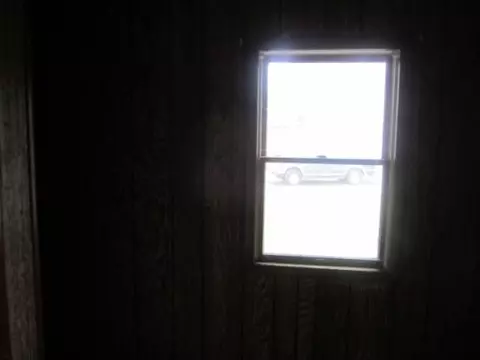 2227 4th St, Peru, IL 61354 photo 7