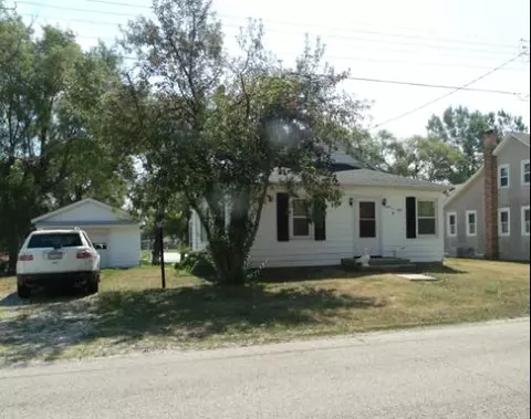108 N First St, Cherry, IL 61317 photo 1