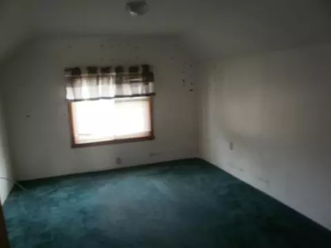 719 Tenth St, Peru, IL 61354 photo 12