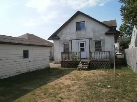 719 Tenth St, Peru, IL 61354 photo 9