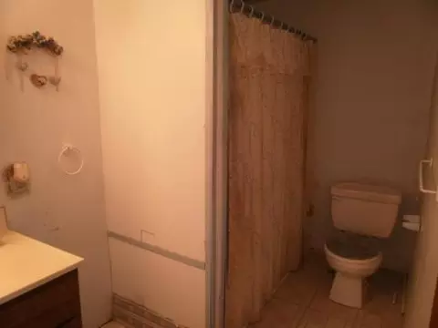 719 Tenth St, Peru, IL 61354 photo 6