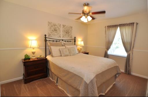 1128 Independence Dr, Bartlett, IL 60103 photo 9
