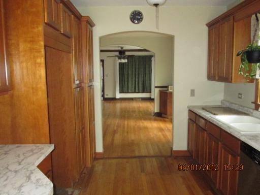 426 Lyon Ave, Wheaton, IL 60187 photo 2