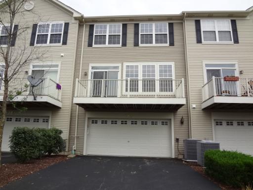 768 Lambert Ln #96-5, Bartlett, IL 60103 photo 2