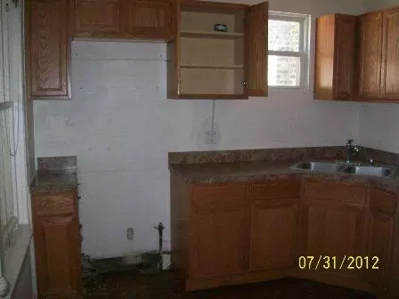 638 E 88th St, Chicago, IL 60619 photo 2