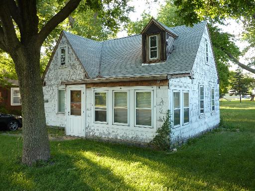 10908 W Grand Ave, Melrose Park, IL 60164 photo 2