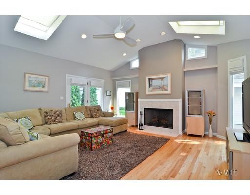 29 Hackberry Ln, Glenview, IL 60025 photo 4
