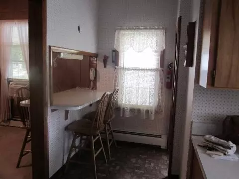 2424 6th St, Peru, IL 61354 photo 3