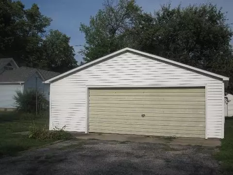 2424 6th St, Peru, IL 61354 photo 15