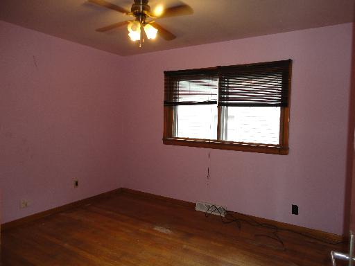 1056 High St, Aurora, IL 60505 photo 6