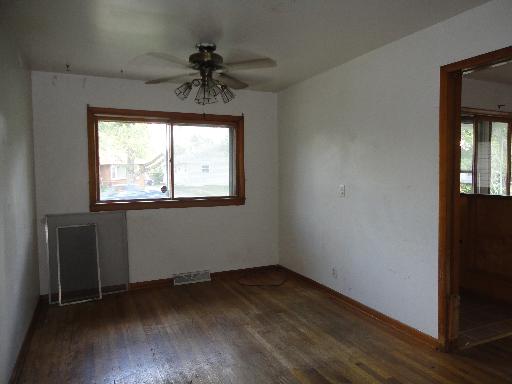 1056 High St, Aurora, IL 60505 photo 4