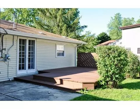 716 S Dennis Rd, Wheeling, IL 60090 photo 10