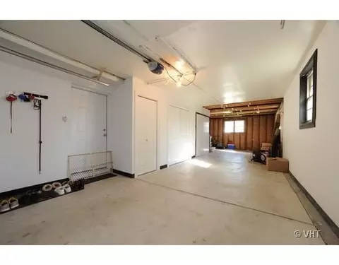 716 S Dennis Rd, Wheeling, IL 60090 photo 11