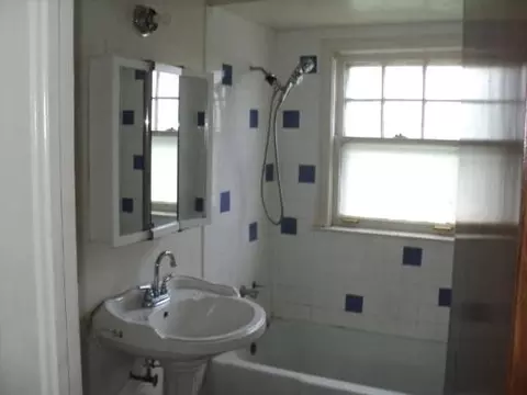 2115 E 98th Pl, Chicago, IL 60617 photo 14