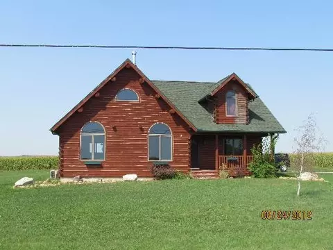 3257 1st Rd, Peru, IL 61354 photo 1