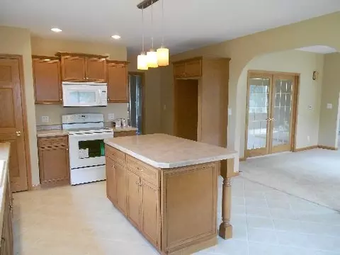 200 E North St, Wyanet, IL 61379 photo 4