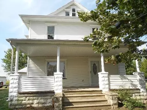 200 E North St, Wyanet, IL 61379 photo 2