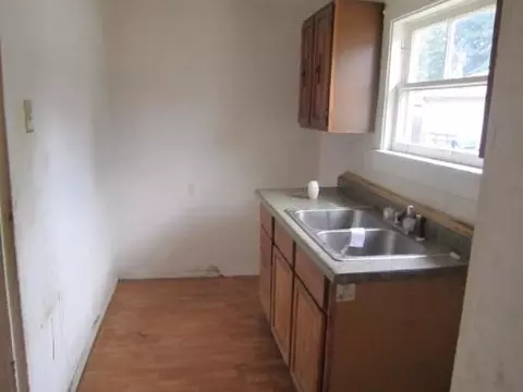 1423 7th St, Peru, IL 61354 photo 5
