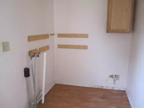 1423 7th St, Peru, IL 61354 photo 8
