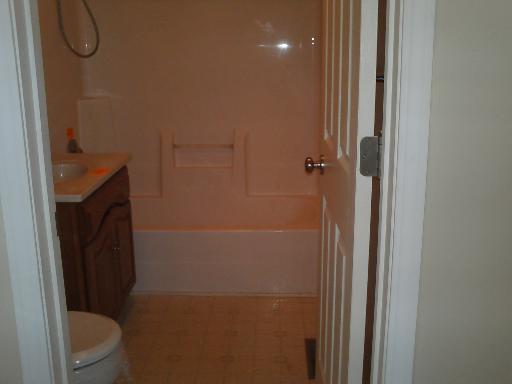 4906 Paulsen St, Mchenry, IL 60051 photo 9