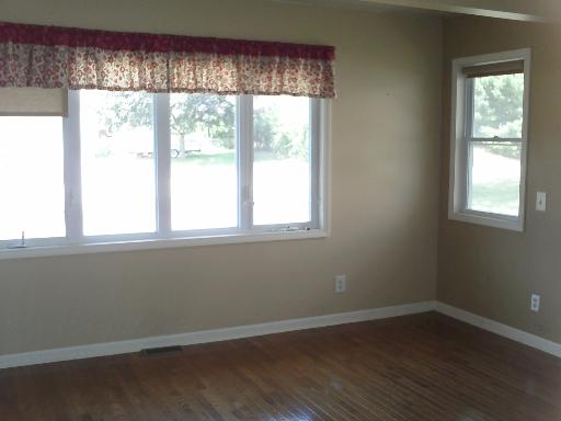4906 Paulsen St, Mchenry, IL 60051 photo 6