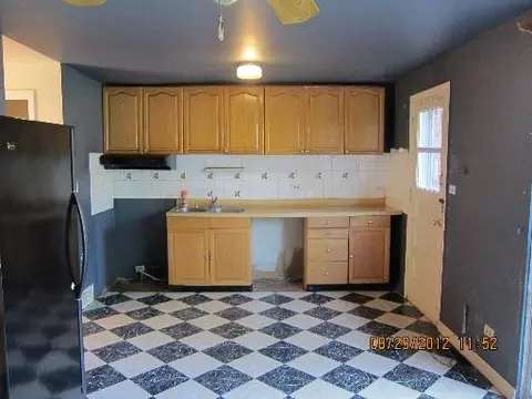 8900 Robin Dr #C, Des Plaines, IL 60016 photo 4