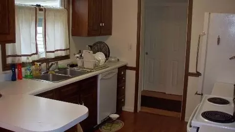 2002 Paddock Ln, Wheaton, IL 60187 photo 6