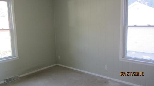 373 Elm St, Elgin, IL 60123 photo 7