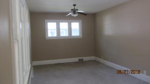 373 Elm St, Elgin, IL 60123 photo 4