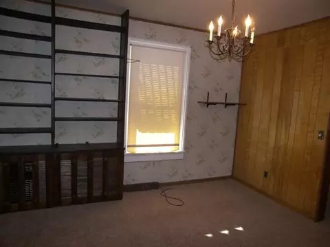 907 Fourth St, Peru, IL 61354 photo 6