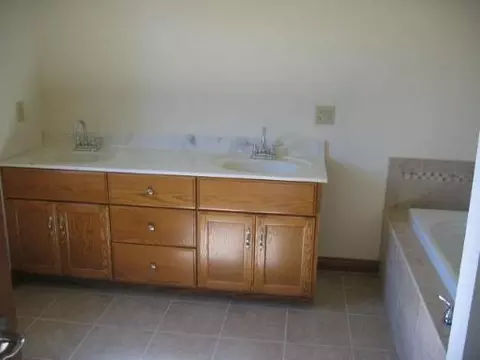 3535 E 2089th Rd, Serena, IL 60549 photo 10