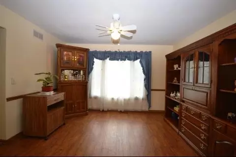 1860 Lisson Rd, Naperville, IL 60565 photo 8