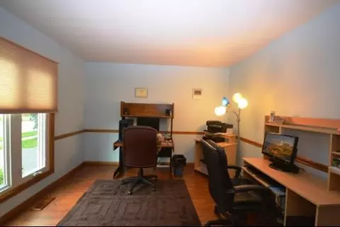 1860 Lisson Rd, Naperville, IL 60565 photo 9