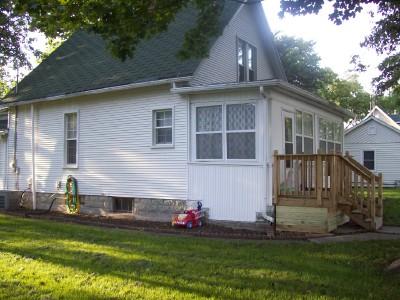 415 Center St, Mazon, IL 60444 photo 1