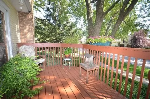 2326 Kingston Dr, Wheaton, IL 60189 photo 15