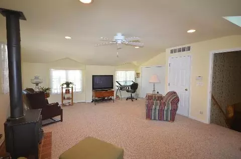 2326 Kingston Dr, Wheaton, IL 60189 photo 5