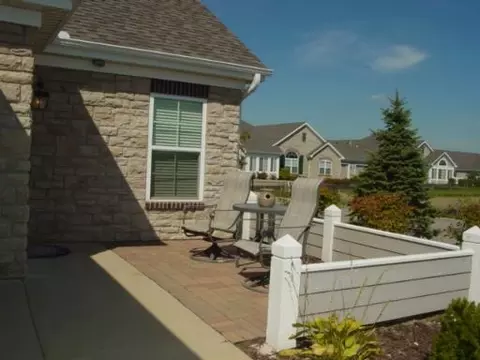 16641 S Fox Run Cir, Plainfield, IL 60586 photo 2