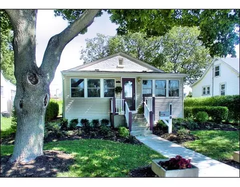 924 N Sleight St, Naperville, IL 60563 photo 1
