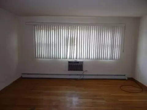 4431 S Prescott St #2c, Lyons, IL 60534 photo 3